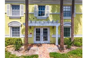 5015 COQUINA KEY DRIVE, SAINT PETERSBURG, FL 33705 Sold 01/31/25