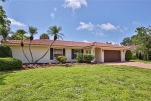 2834 HARDEE DRIVE, SARASOTA, FL 34231 Sold 09/18/24