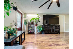3242 VILLAGE LANE, SARASOTA, FL 34235 Sold 10/21/24