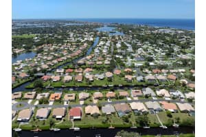 158 INLETS BOULEVARD, NOKOMIS, FL 34275 Sold 09/17/24