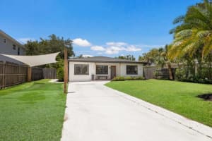 4925 REMINGTON DRIVE, SARASOTA, FL 34234 Sold 09/30/24