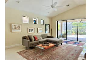 8009 RIO BELLA PLACE, BRADENTON, FL 34201 Sold 12/17/24