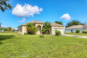 1405 22ND AVENUE, PALMETTO, FL 34221 Sold 10/07/24