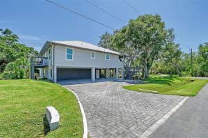 216 SHORELAND DRIVE, OSPREY, FL 34229 Sold 10/17/24