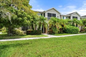 8809 MANOR LOOP, LAKEWOOD RANCH, FL 34202 Sold 12/20/24