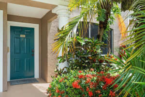 8809 MANOR LOOP, LAKEWOOD RANCH, FL 34202 Sold 12/20/24