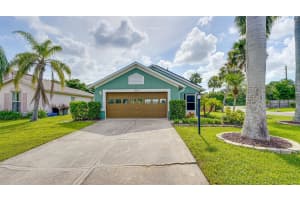 7019 44TH COURT, SARASOTA, FL 34243 Sold 03/11/25