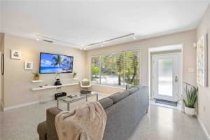 2575 HYDE PARK STREET, SARASOTA, FL 34239 Sold 10/30/24