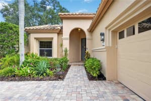 7065 DEL LAGO DRIVE, SARASOTA, FL 34238 Sold 10/25/24