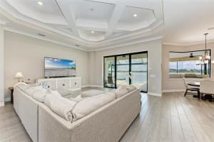 405 MARAVIYA BOULEVARD, NOKOMIS, FL 34275 Sold 03/31/25