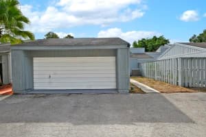 1502 BUCKEYE DRIVE, WINTER HAVEN, FL 33881 Sold 01/17/25