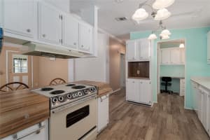 8408 IMPERIAL CIRCLE, PALMETTO, FL 34221 Sold 12/10/24