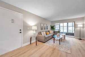 3227 BENEVA ROAD, SARASOTA, FL 34232 Sold 12/04/24