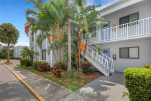 5310 26TH STREET, BRADENTON, FL 34207 Sold 02/19/25