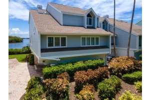 13 TIDY ISLAND BOULEVARD, BRADENTON, FL 34210 Sold 04/28/25