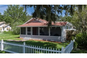708 61ST STREET, PALMETTO, FL 34221 Sold 04/18/25