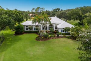 2960 JEFF MYERS CIRCLE, SARASOTA, FL 34240 Sold 11/25/24