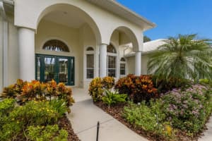 2960 JEFF MYERS CIRCLE, SARASOTA, FL 34240 Sold 11/25/24