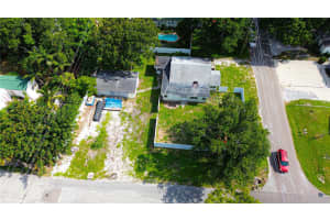 707 35TH STREET, BRADENTON, FL 34205 Sold 10/18/24