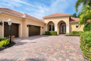 6942 BRIER CREEK COURT, LAKEWOOD RANCH, FL 34202 Sold 11/14/24