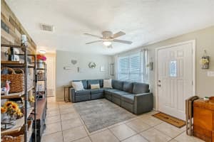 4435 DRAKE BOULEVARD, BRADENTON, FL 34203 Sold 10/03/24