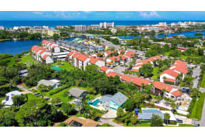 1655 MEMORY LANE, SARASOTA, FL 34231 Sold 03/18/25