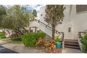 761 OAKVIEW DRIVE, BRADENTON, FL 34210 Sold 10/24/24