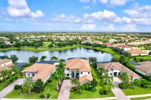 13311 BRIDGEPORT CROSSING, BRADENTON, FL 34211 Sold 12/05/24