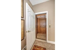 10510 SEVILLA DRIVE, FORT MYERS, FL 33913 Sold 02/24/25