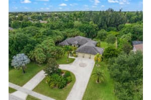 714 VANDERBILT DRIVE, NOKOMIS, FL 34275 Sold 04/24/25