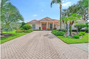 7211 MARSTON COURT, UNIVERSITY PARK, FL 34201 Sold 01/24/25