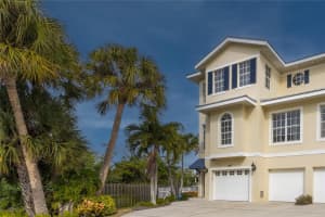 447 CANAL ROAD, SARASOTA, FL 34242 Sold 04/02/25