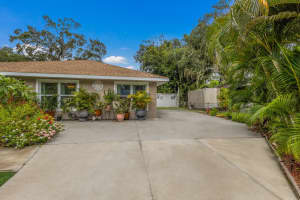 1116 26TH STREET COURT, PALMETTO, FL 34221 Sold 02/28/25