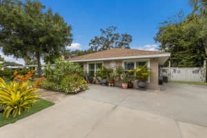 1116 26TH STREET COURT, PALMETTO, FL 34221 Sold 02/28/25