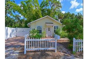 1253 43RD STREET, SARASOTA, FL 34234 Sold 02/11/25