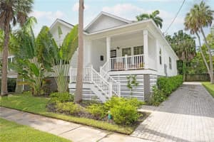 1625 8TH AVE W, BRADENTON, FL 34205 Sold 01/10/25