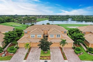 318 WINDING BROOK LANE, BRADENTON, FL 34212 Sold 10/03/24