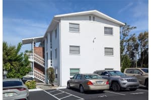 1595 LEISURE DRIVE, BRADENTON, FL 34207 Sold 11/04/24