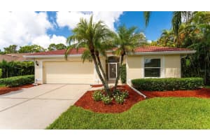 7424 RIDGE ROAD, SARASOTA, FL 34238 Sold 03/14/25