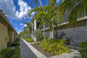 5527 PALMER CIRCLE, BRADENTON, FL 34211 Sold 10/25/24