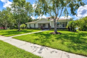 714 137TH STREET, BRADENTON, FL 34212 Sold 12/12/24