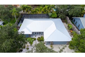 4342 RIVERWOOD AVENUE, SARASOTA, FL 34231 Sold 11/20/24