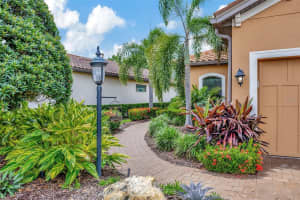 4934 SAVONA RUN, BRADENTON, FL 34211 Sold 11/22/24