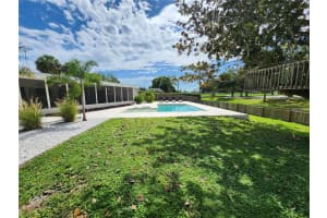 5018 COUNTRY CLUB DRIVE, SARASOTA, FL 34243 Sold 09/25/24
