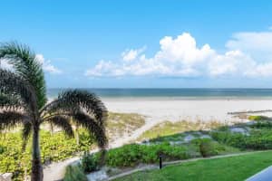 19 WHISPERING SANDS DRIVE, SARASOTA, FL 34242 Sold 12/16/24