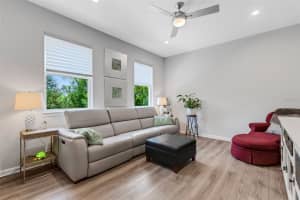 5502 PLEASANTVIEW COURT, BRADENTON, FL 34211 Sold 01/21/25