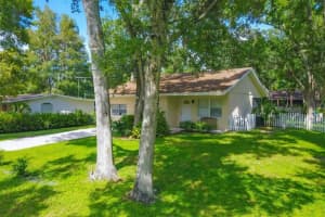 655 HAND AVENUE, SARASOTA, FL 34232 Sold 10/21/24