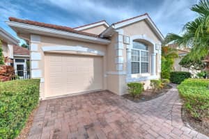 7823 33RD STREET, SARASOTA, FL 34243 Sold 07/24/25