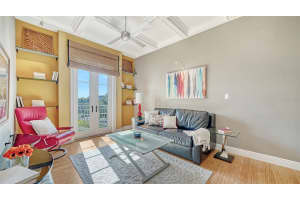 445 ORANGE AVENUE, SARASOTA, FL 34236 Sold 02/28/25
