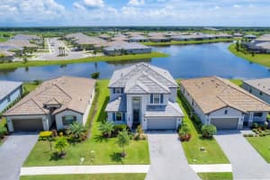15530 ISLANDWALK AVENUE, BRADENTON, FL 34211 Sold 01/28/25